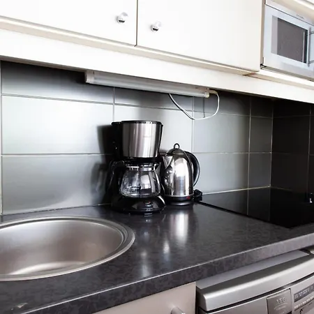 Bright With Balcony At Buttes Chaumont Apartment Paris