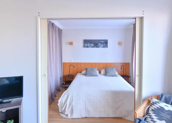 Apartamento Bright With Balcony At Buttes Chaumont *
