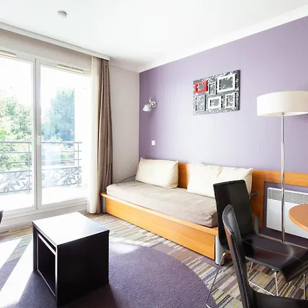 公寓 Bright With Balcony At Buttes Chaumont